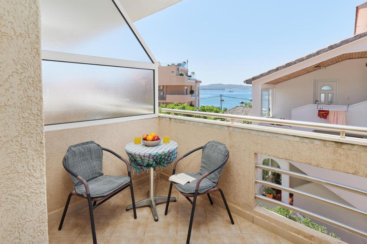 Rosic Apartments Tivat Eksteriør billede