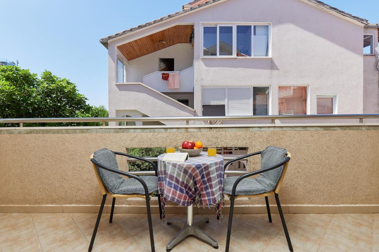 Rosic Apartments Tivat Eksteriør billede