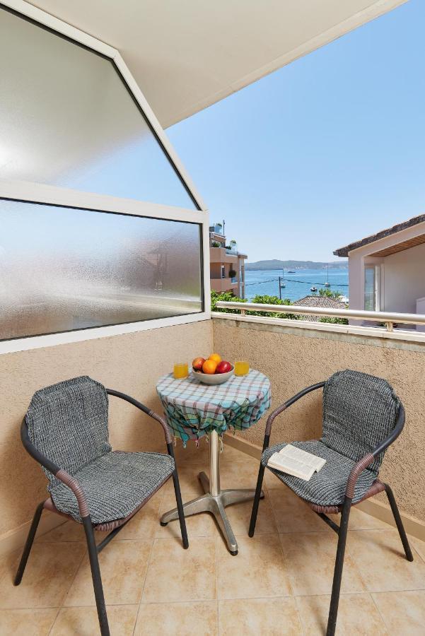 Rosic Apartments Tivat Eksteriør billede