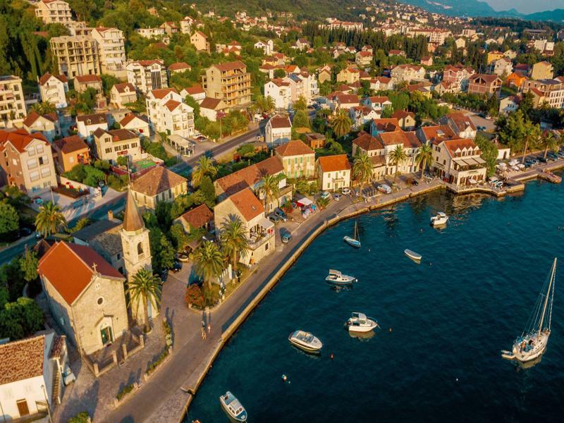 Rosic Apartments Tivat Eksteriør billede
