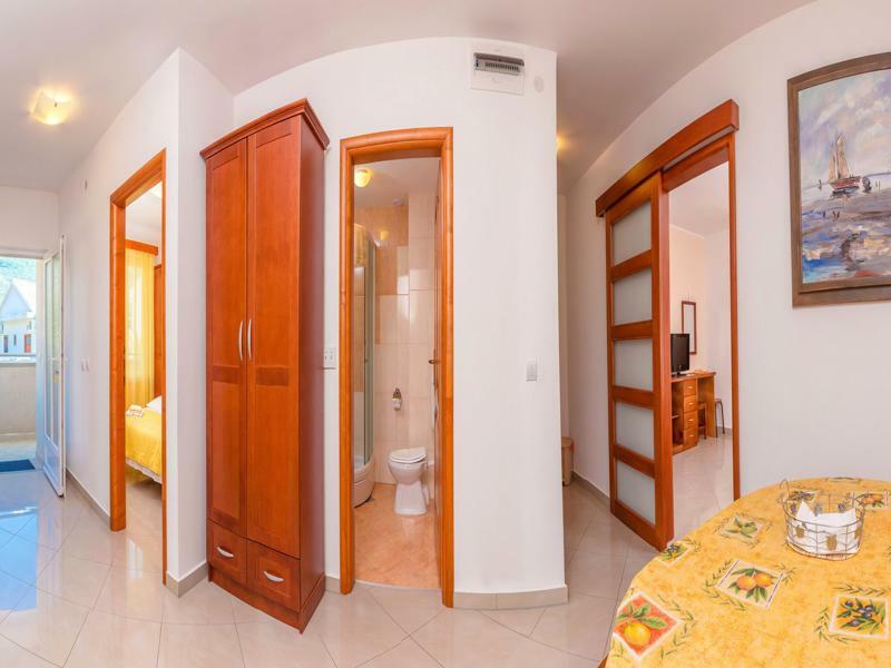 Rosic Apartments Tivat Eksteriør billede